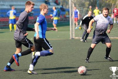 Более сотни команд Рязани и области начали борьбу в Кубке «Русской кожи» по мини-футболу